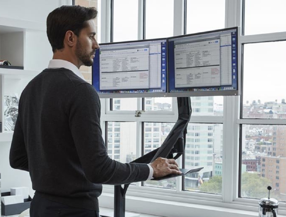 辦公神器~QuickStand Lite顯示器支架,滿足你的站立辦工需求~